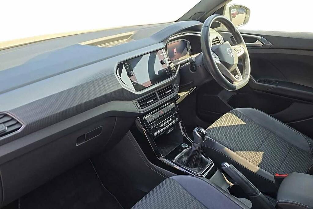 Volkswagen T-Cross 1.0 Tsi 110 R-line DF23CXP White #2