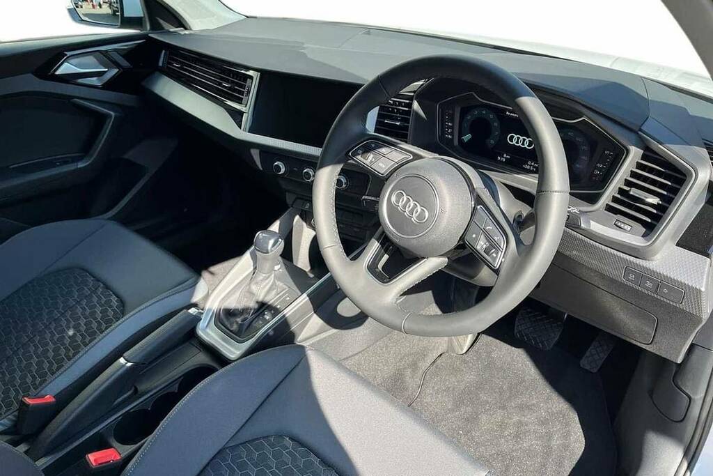 Audi A1 25 Tfsi Sport S Tronic BP26XXT White #6