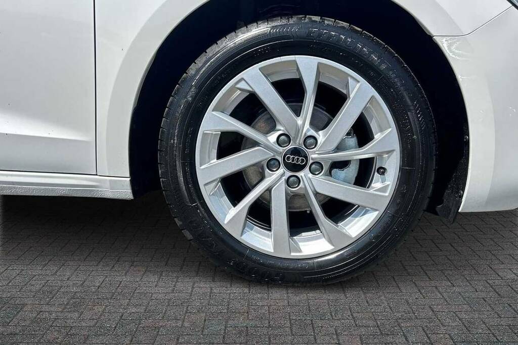 Audi A1 25 Tfsi Sport S Tronic VA26MXR White #5