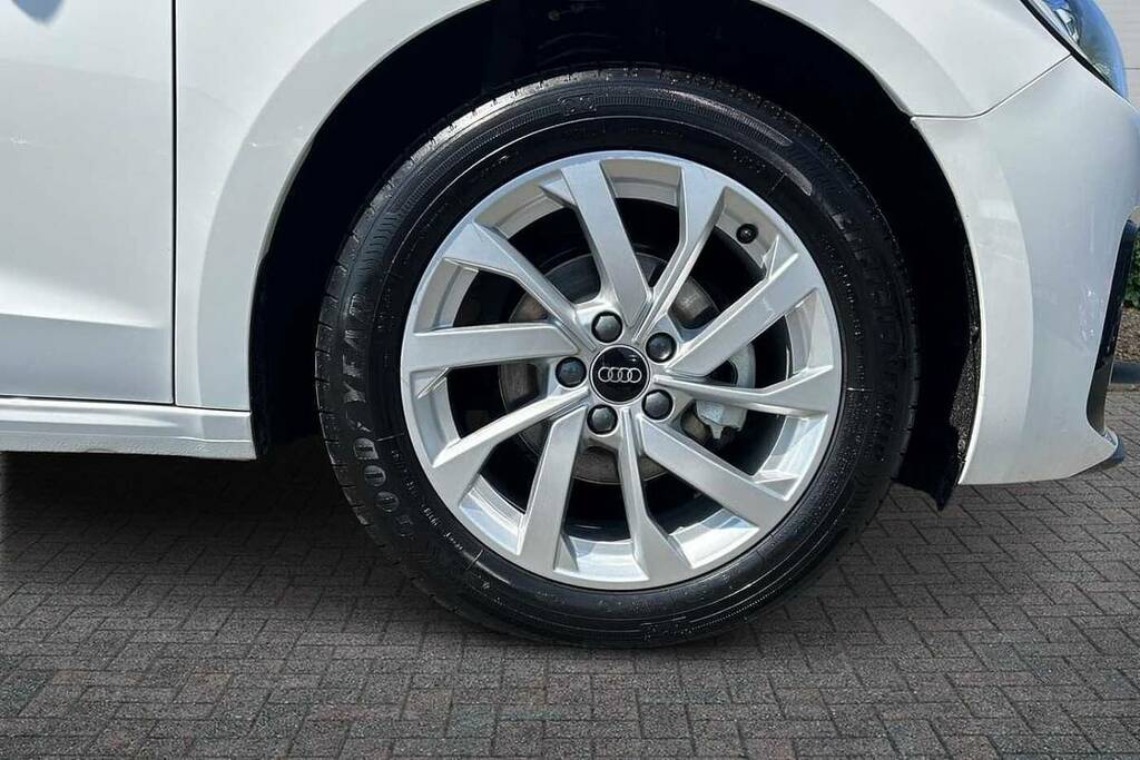 Audi A1 25 Tfsi Sport S Tronic VA26KKC White #5