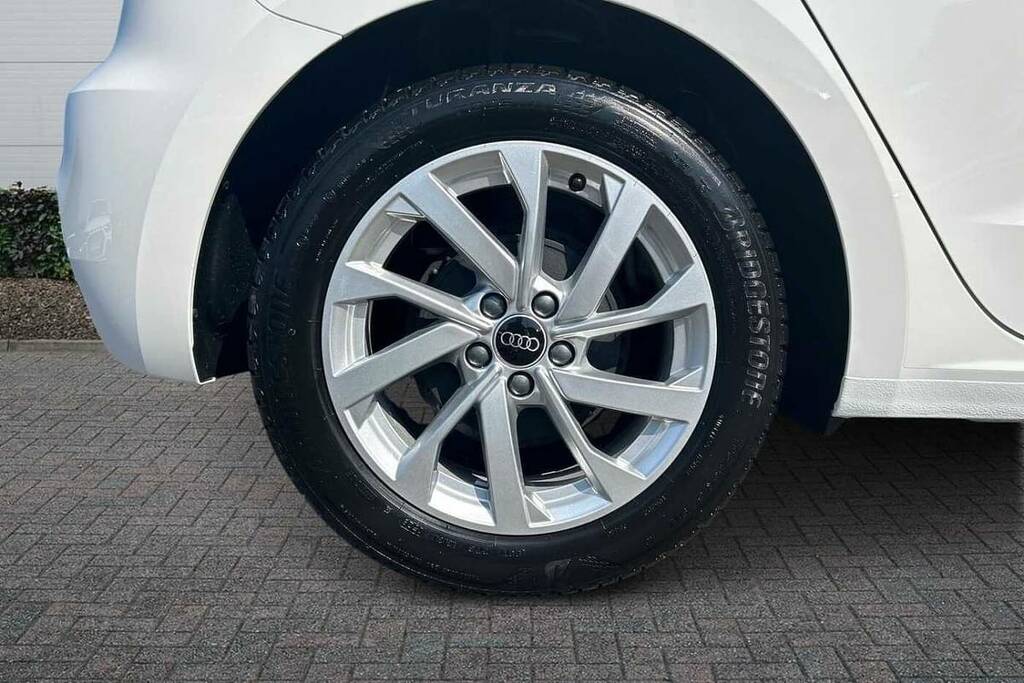 Audi A1 25 Tfsi Sport S Tronic VA26KUE White #5