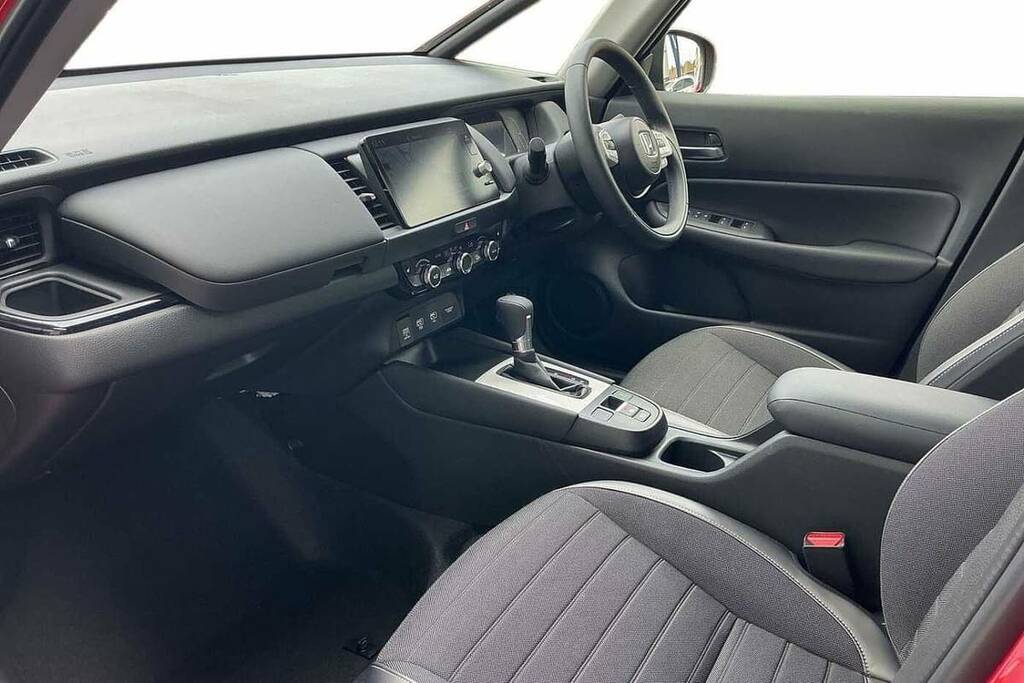 Honda Jazz 1.5 I-mmd Hybrid Crosstar Advance Ecvt BT25VPC Red #2