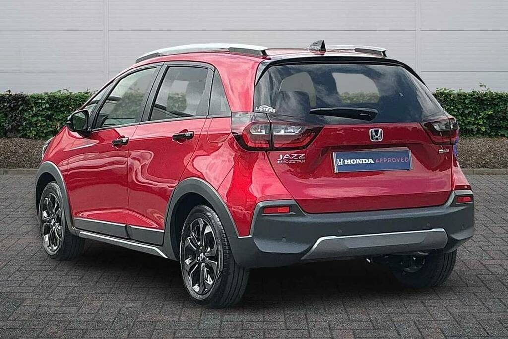 Honda Jazz 1.5 I-mmd Hybrid Crosstar Advance Ecvt BT25VPC Red #3