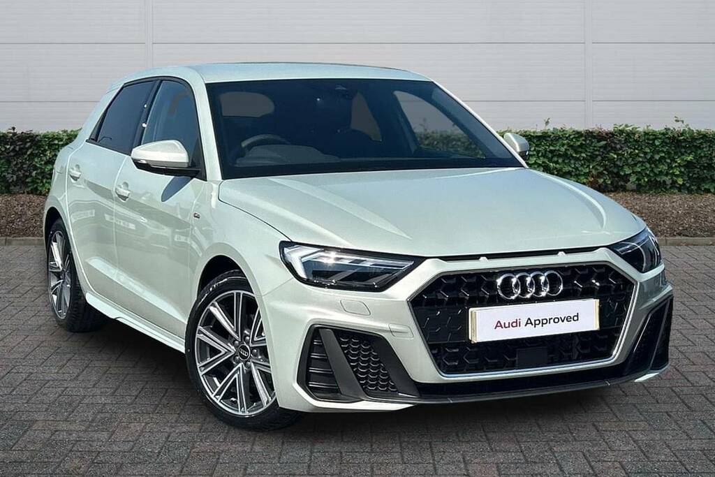 Audi A1 30 Tfsi S Line VA26KHX Silver