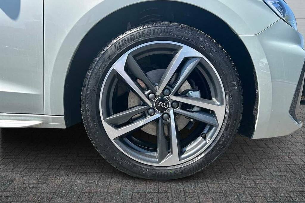 Audi A1 30 Tfsi S Line S Tronic VA26DXT Silver #5