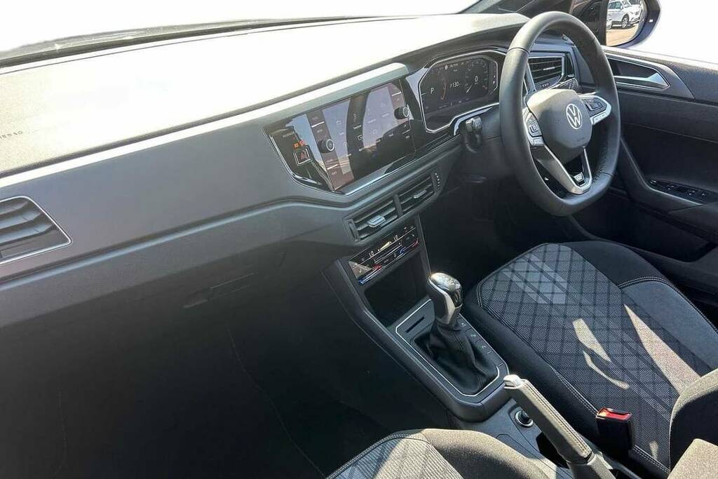 Volkswagen Taigo 1.0 Tsi 115 Black Edition Dsg VK26YFD Grey #2
