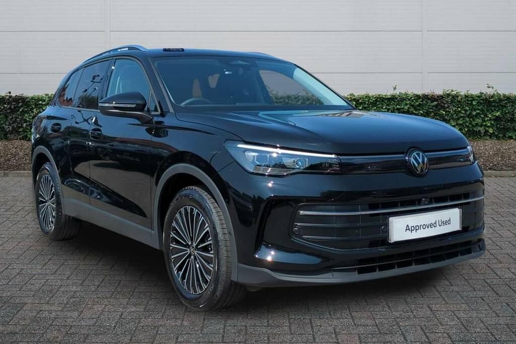 Volkswagen Tiguan 1.5 Etsi 150 Match Dsg Black