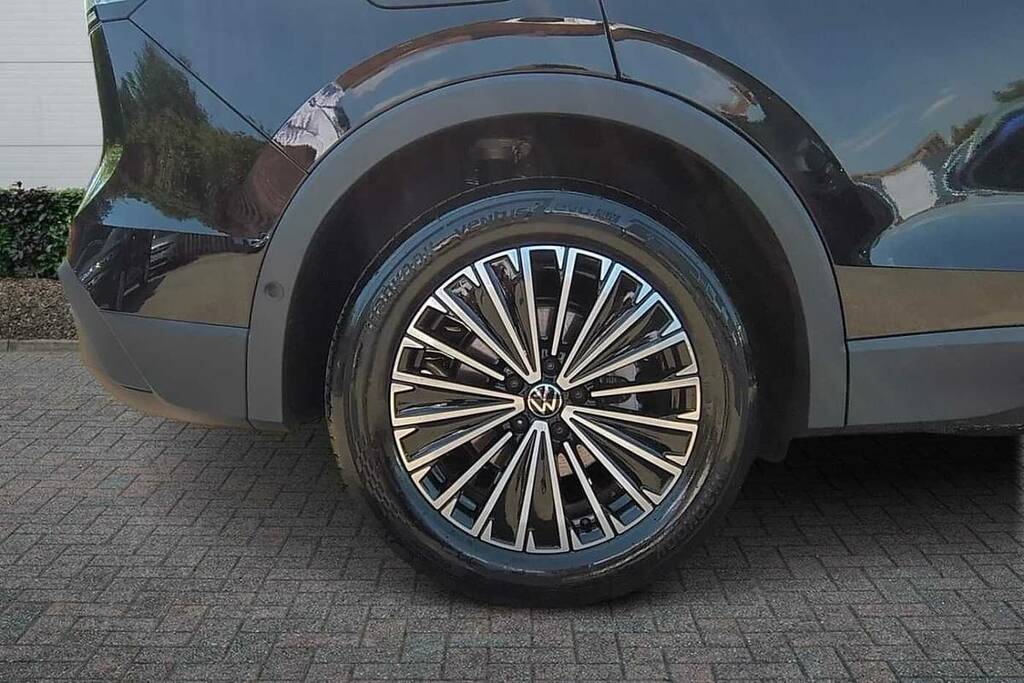 Volkswagen Tiguan 1.5 Etsi 150 Match Dsg BW26VKS Black #5