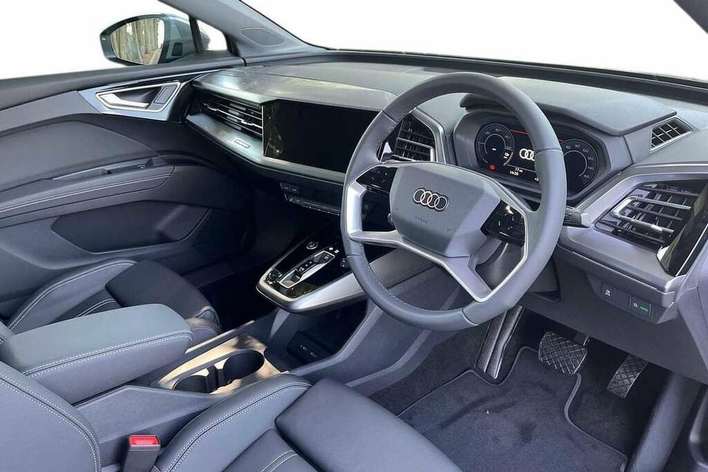 Audi Q4 E Tron 150Kw 40 63Kwh Sport Leather Grey #5