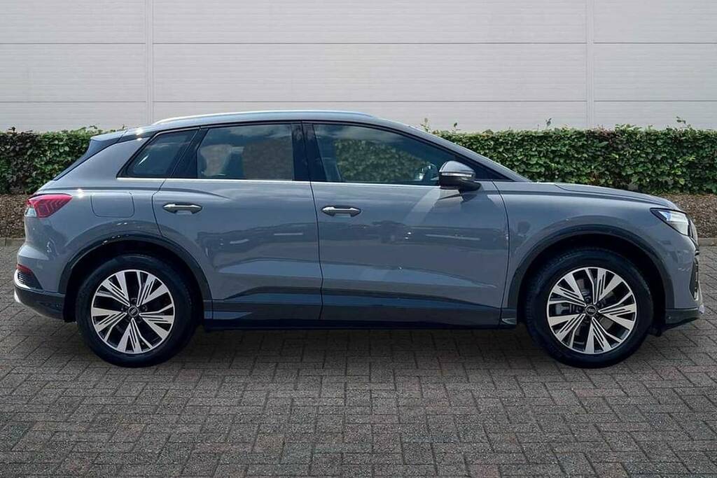 Audi Q4 E Tron 150Kw 40 63Kwh Sport Leather Grey #3