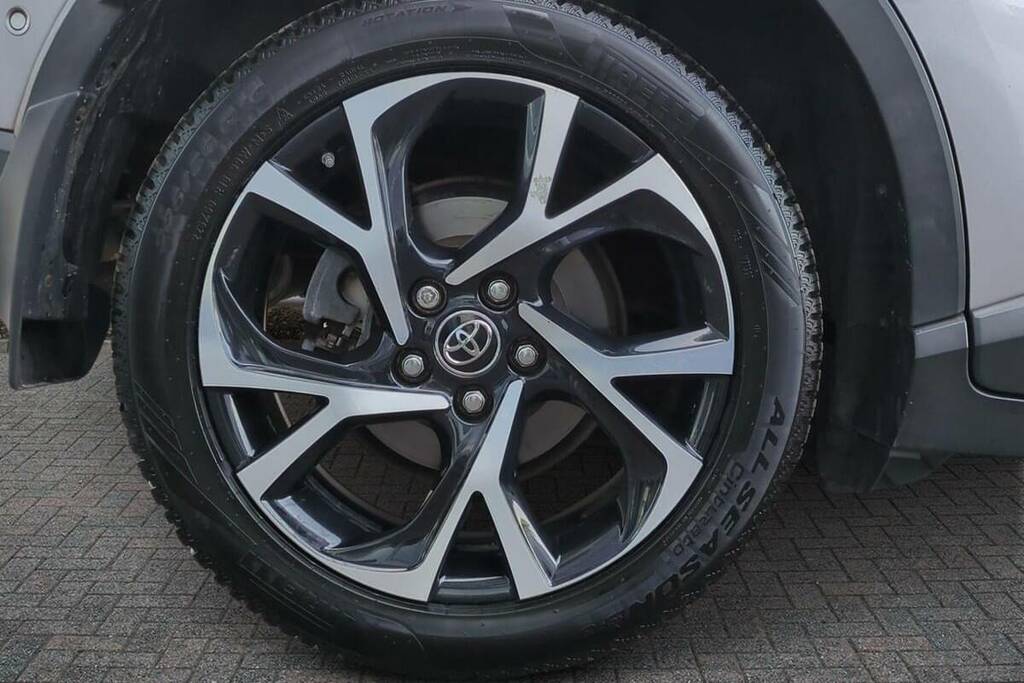 Toyota C-Hr 1.8 Hybrid Excel Cvt Silver #18