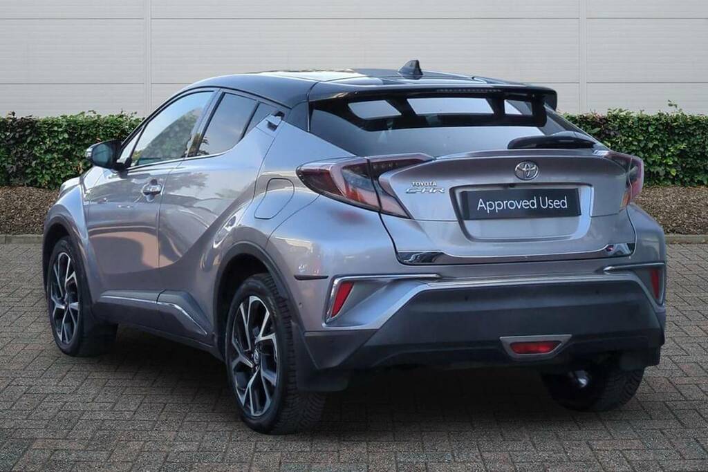 Toyota C-Hr 1.2T Dynamic Cvt Leather Silver #2