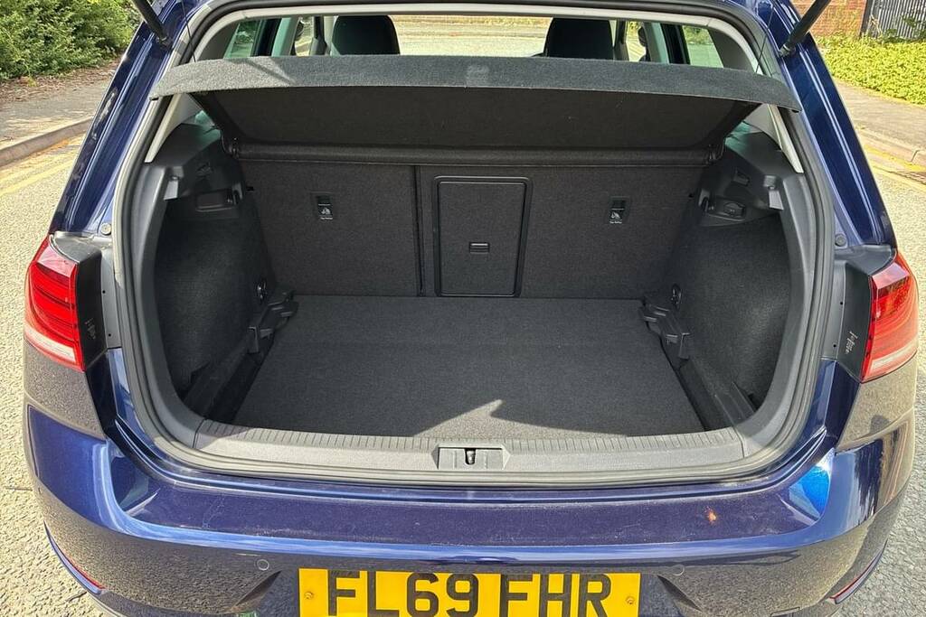 Volkswagen Golf Se Nav 1.5 Tsi Evo 130Ps 6-Speed Silver #7