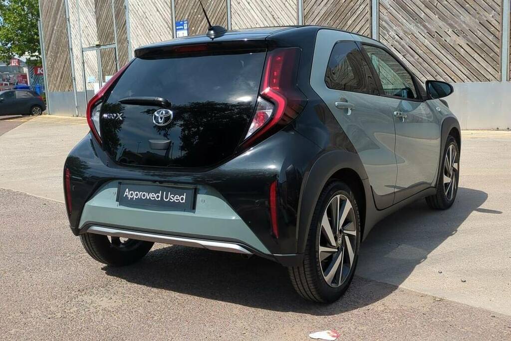 Toyota Aygo X 1.0 Vvt-i Edge #18
