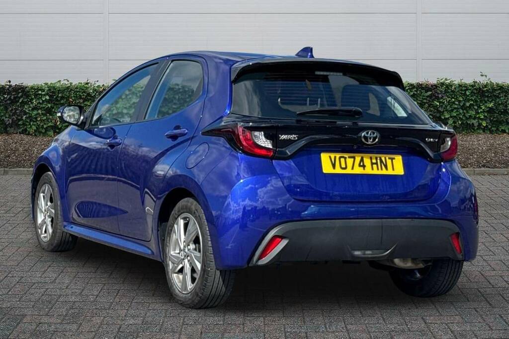 Toyota Yaris 1.5 Hybrid Icon Cvt Blue #2