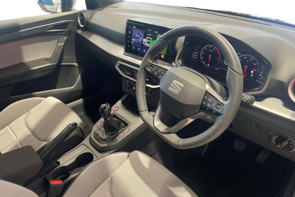Seat Ibiza 1.0 Tsi 115 Fr Sport Grey #4