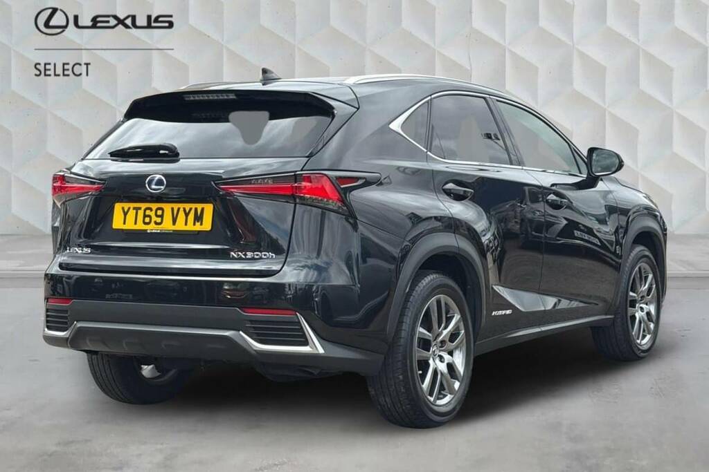 Lexus NX 300H 2.5 Cvt 8 Nav Black #2