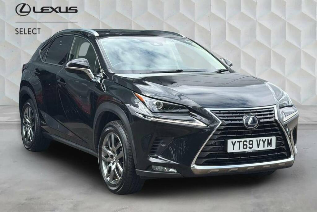 Lexus NX 300H 2.5 Cvt 8 Nav Black