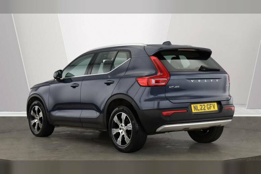 Volvo XC40 1.5 T3 163 Inscription Geartronic Blue #3