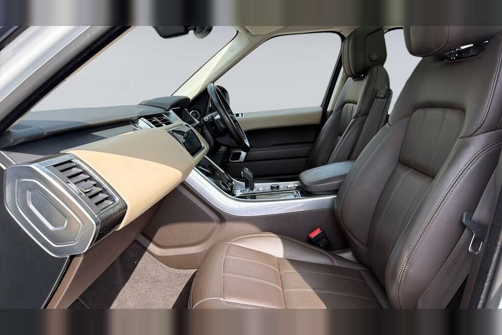 Land Rover Range Rover Sport 2.0 P400e Hse White #3