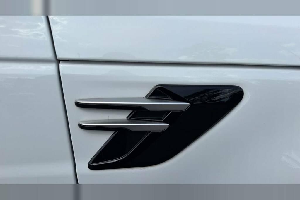 Land Rover Range Rover Sport 3.0 D300 Hse Dynamic Black Mhev 300 Bhp Black #28