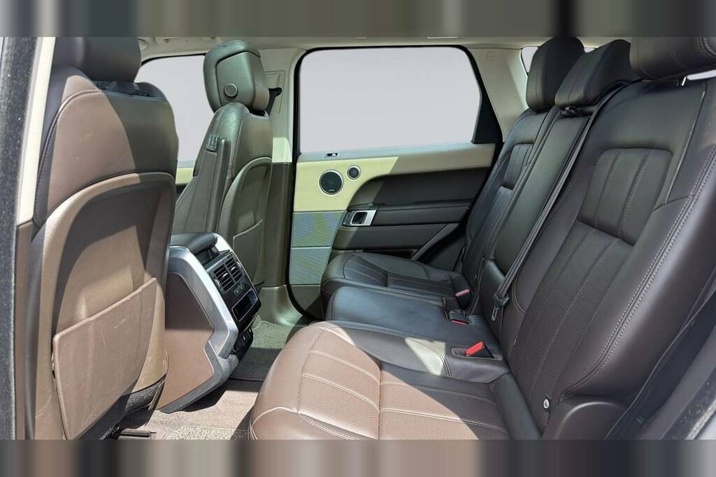 Land Rover Range Rover Sport 2.0 P400e Hse White #4