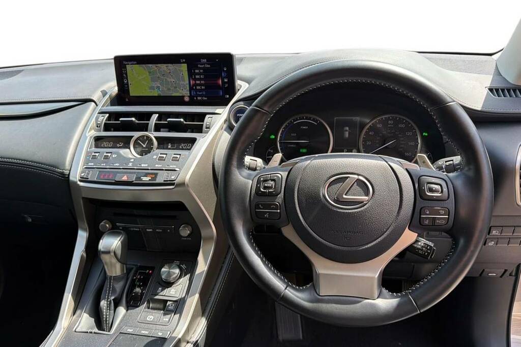 Lexus NX 300H 2.5 Takumi Cvt Pan Roof Silver #7