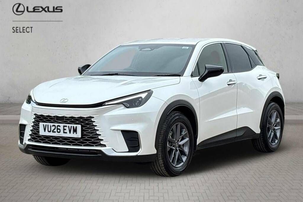 Lexus LBX 1.5 Premium E-cvt White #3