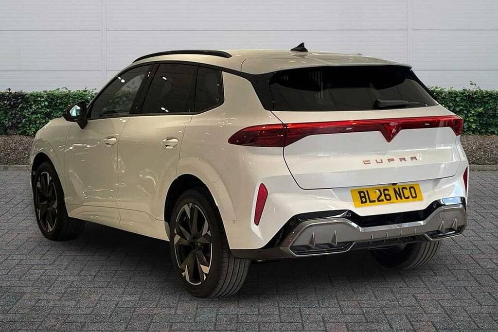 Cupra Terramar 1.5 Etsi 150 V2 Dsg BL26NCO White #3