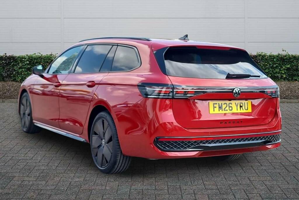 Volkswagen Passat Etsi Mhev R-line Dsg Euro 6 5-Door Grey #12
