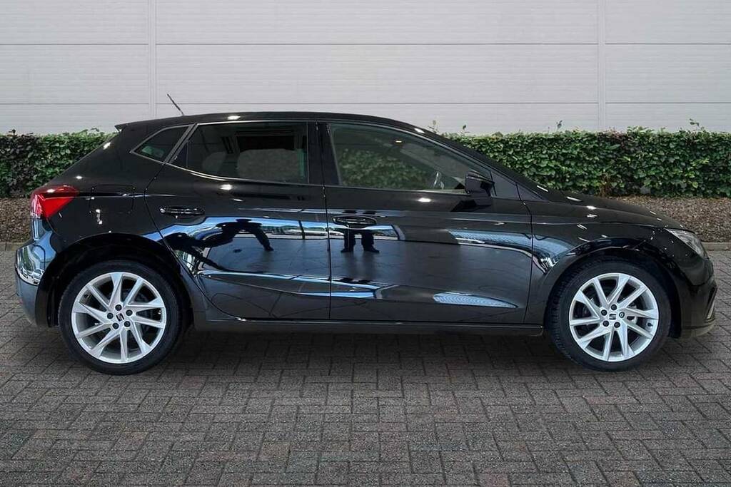 Seat Ibiza 1.0 Tsi 95 Fr Black #4