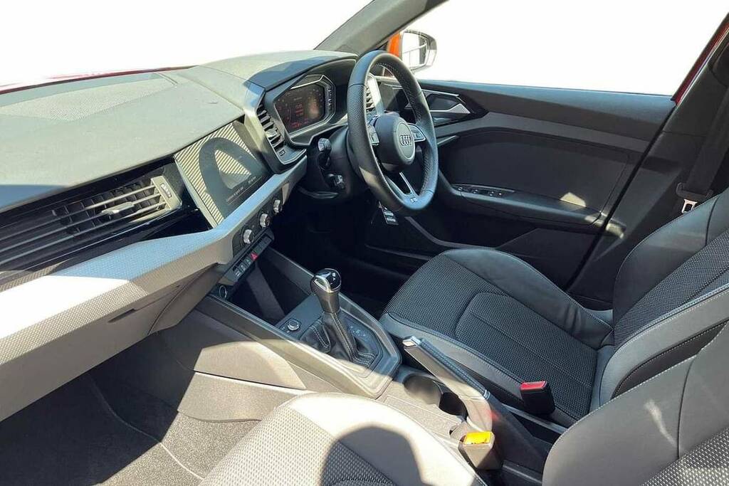Audi A1 35 Tfsi S Line S Tronic BA24YBP Red #2