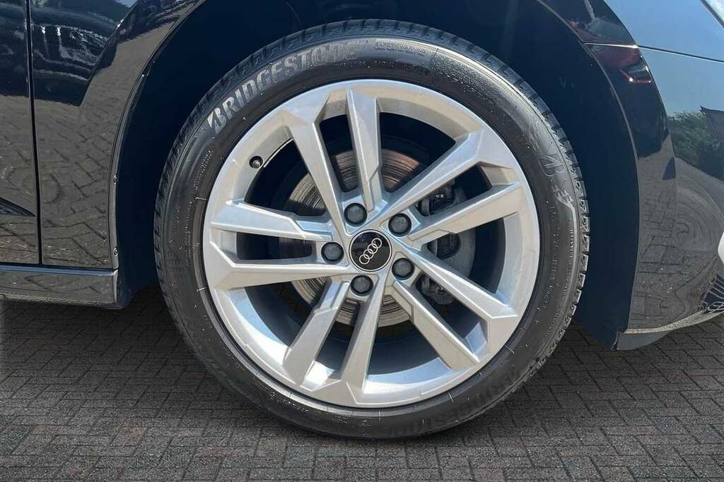 Audi A3 35 Tfsi Sport S Tronic BA24YBE Black #5