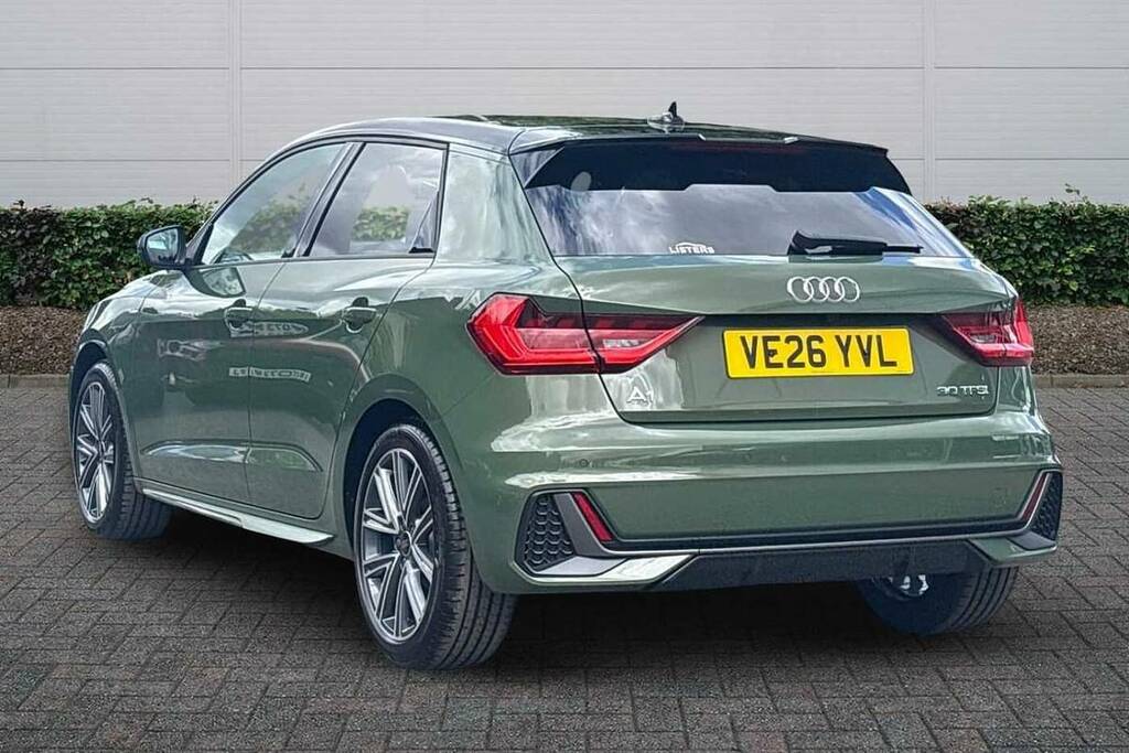 Audi A1 30 Tfsi S Line S Tronic VE26YVL Green #2
