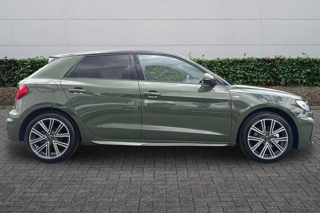 Audi A1 30 Tfsi S Line S Tronic VE26YVL Green #5