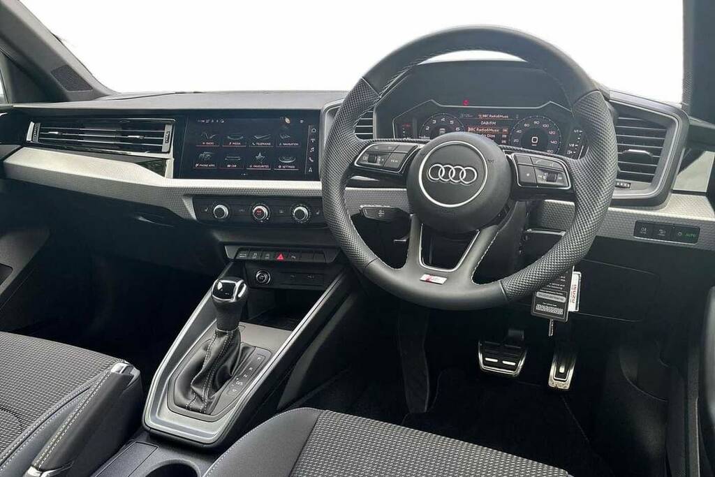 Audi A1 30 Tfsi S Line S Tronic VE26CHK White #6