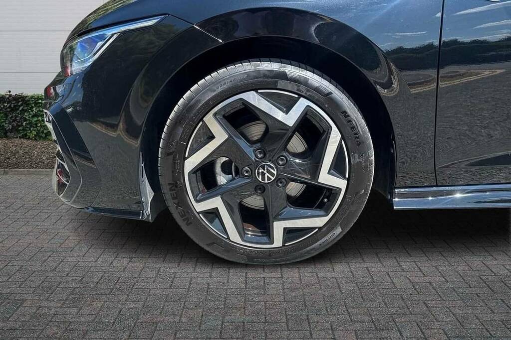 Volkswagen Golf 1.5 Etsi 150 R-line Dsg GL25JTO Black #5