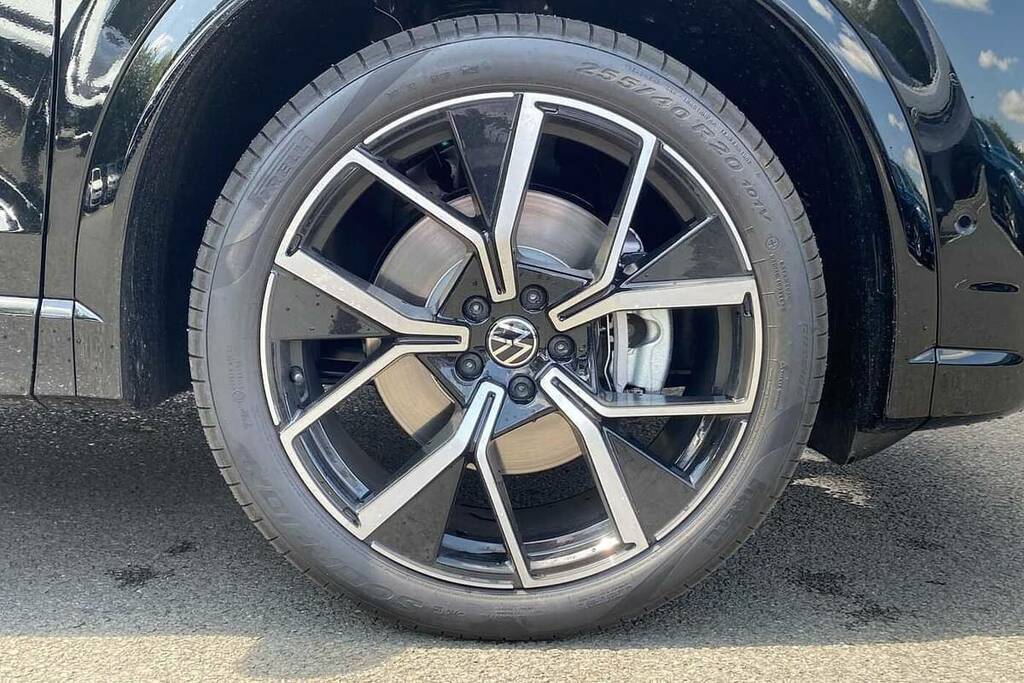Volkswagen Tiguan 2.0 Tdi R-line Dsg VK25NHP Black #5