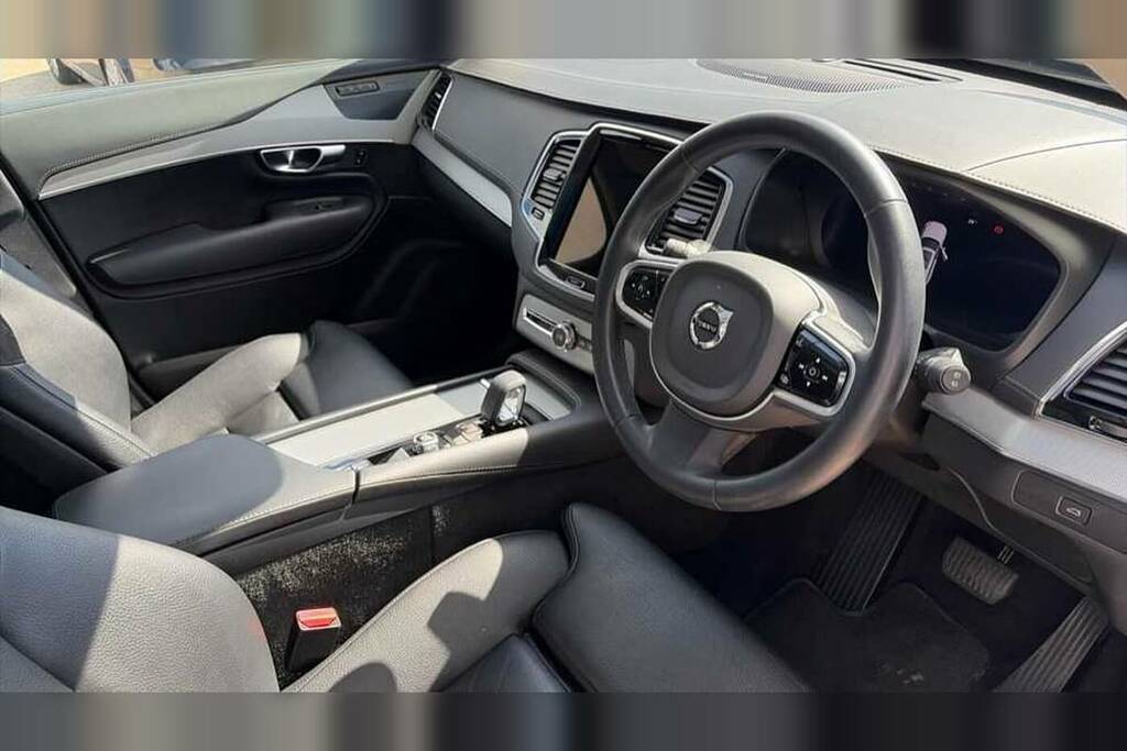 Volvo XC90 2.0 B5p 250 Plus Dark Awd Geartronic Grey #4