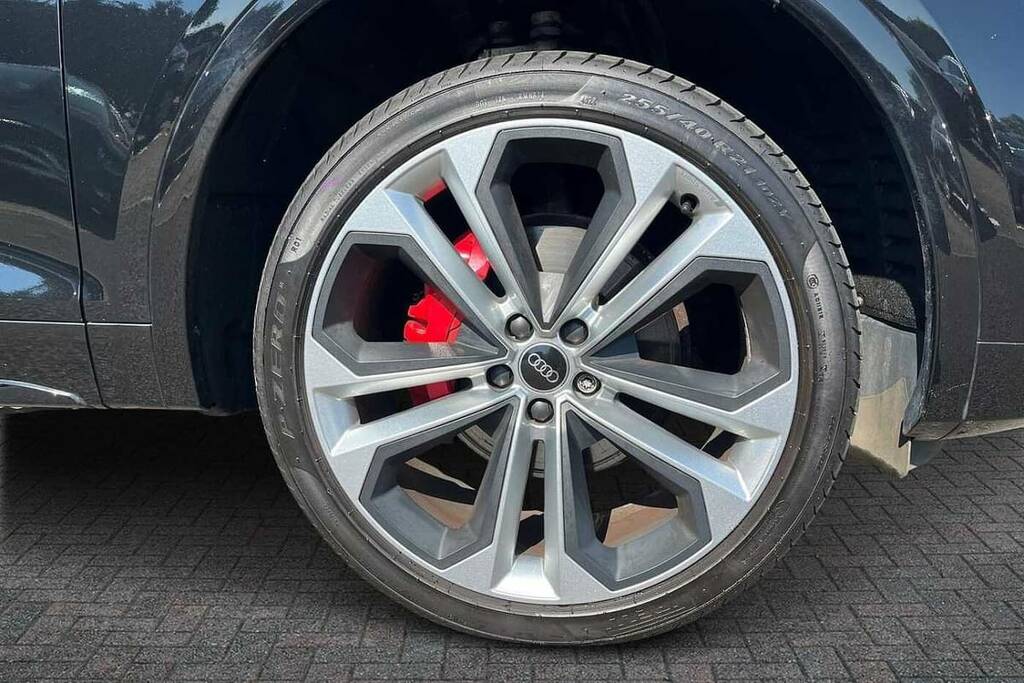 Audi Q5 40 Tdi Quattro Edition 1 S Tronic Black #5