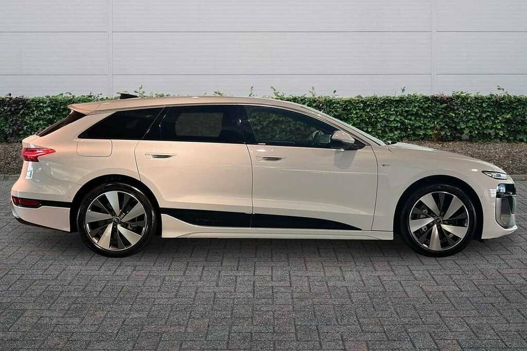 Audi A6 E-tron Avant 270Kw Performance 100Kwh S Line White #4
