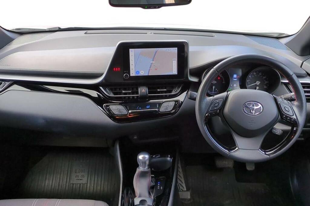 Toyota C-Hr 1.8 Hybrid Excel Cvt White #9