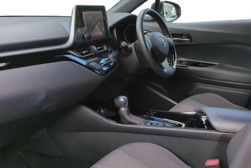 Toyota C-Hr 1.8 Hybrid Excel Cvt White #15