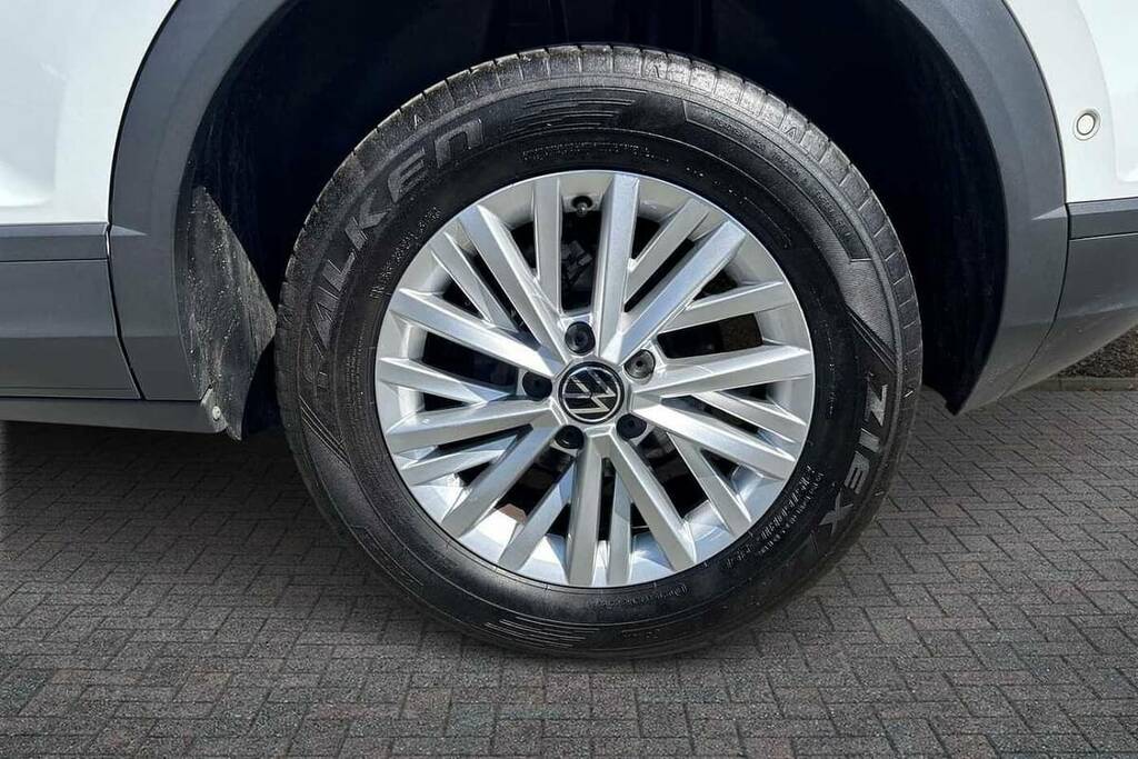 Volkswagen T-Roc 1.5 Tsi Life BF23OEL White #5