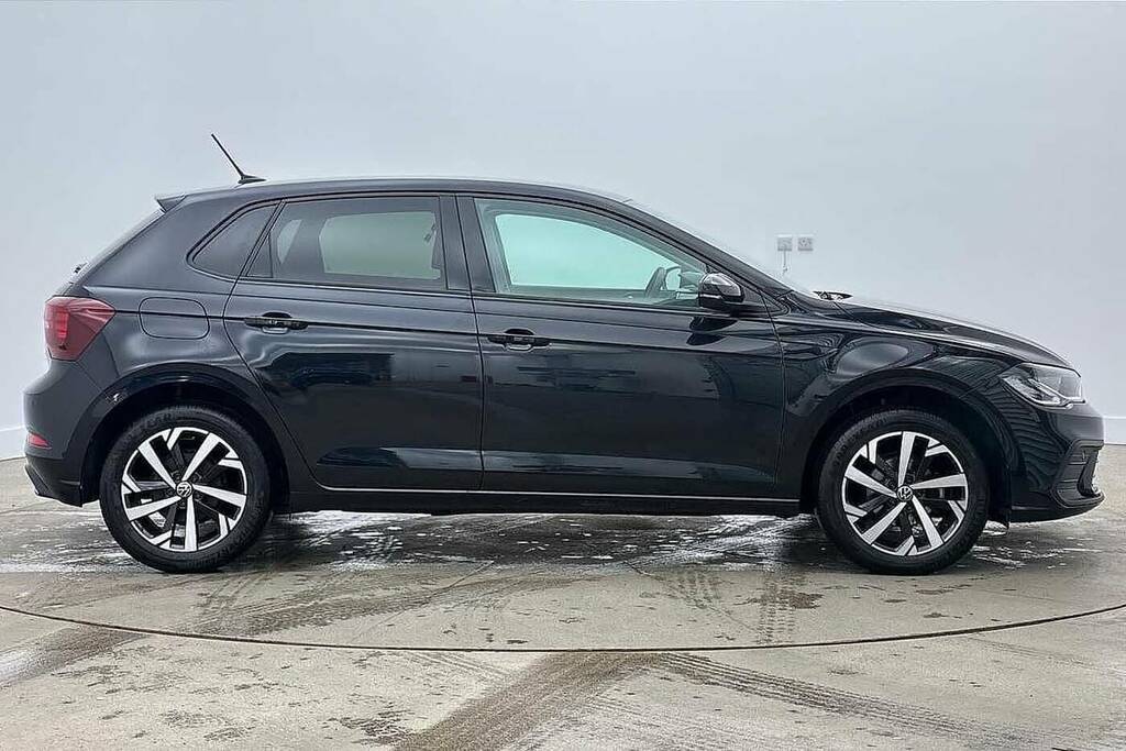 Volkswagen Polo 1.0 Tsi Match GM25NZN Black #4