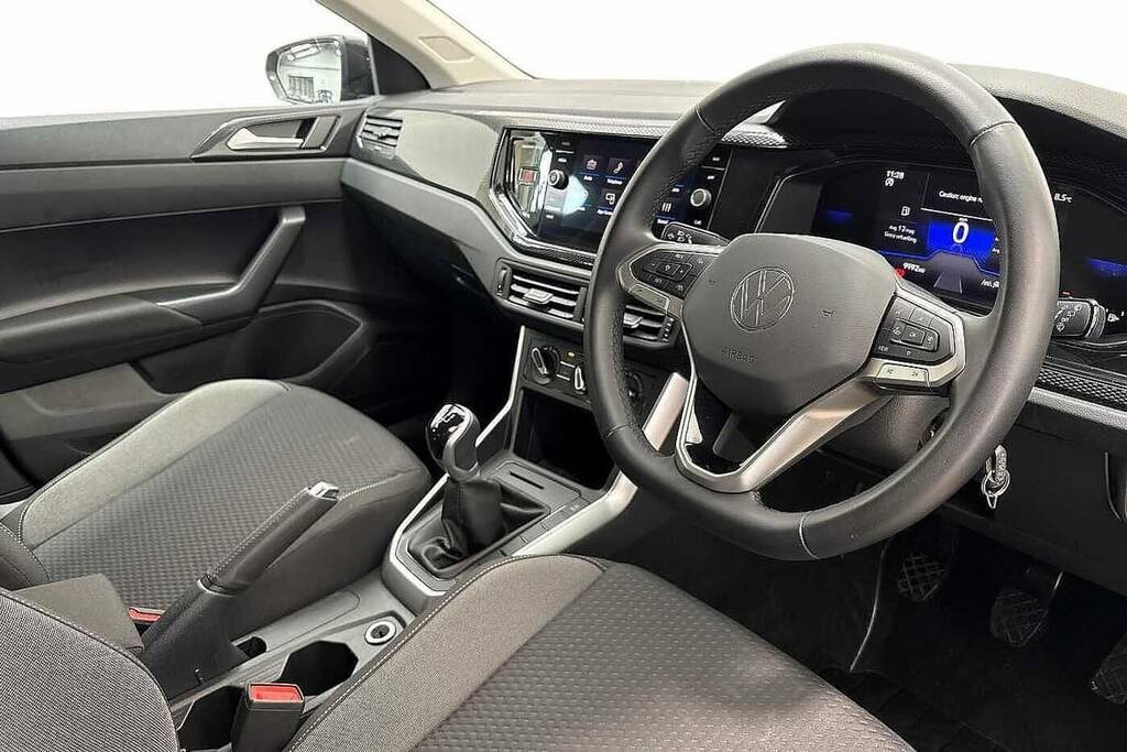 Volkswagen Polo 1.0 Tsi Match GM25NZN Black #6