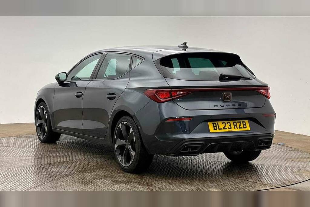 Cupra Leon 1.5 Etsi V1 Dsg Grey #3