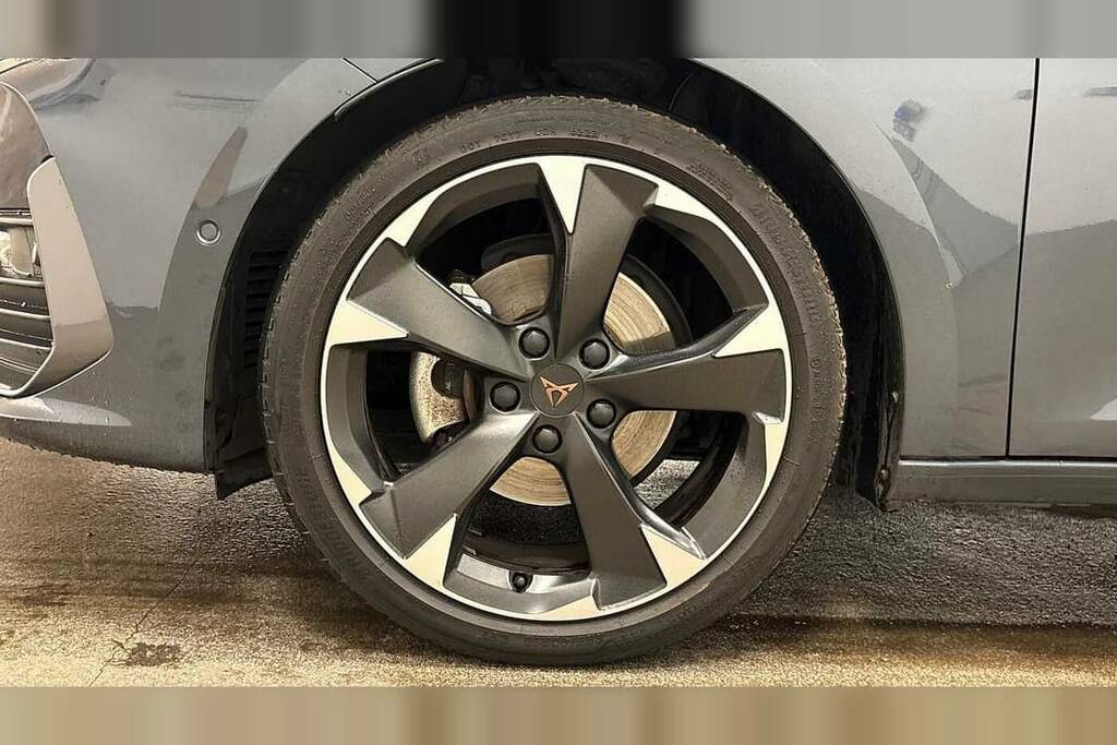 Cupra Leon 1.5 Etsi V1 Dsg Grey #5