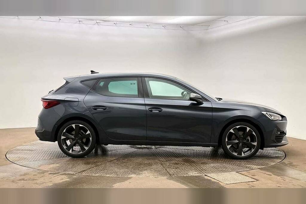 Cupra Leon 1.5 Etsi V1 Dsg Grey #4