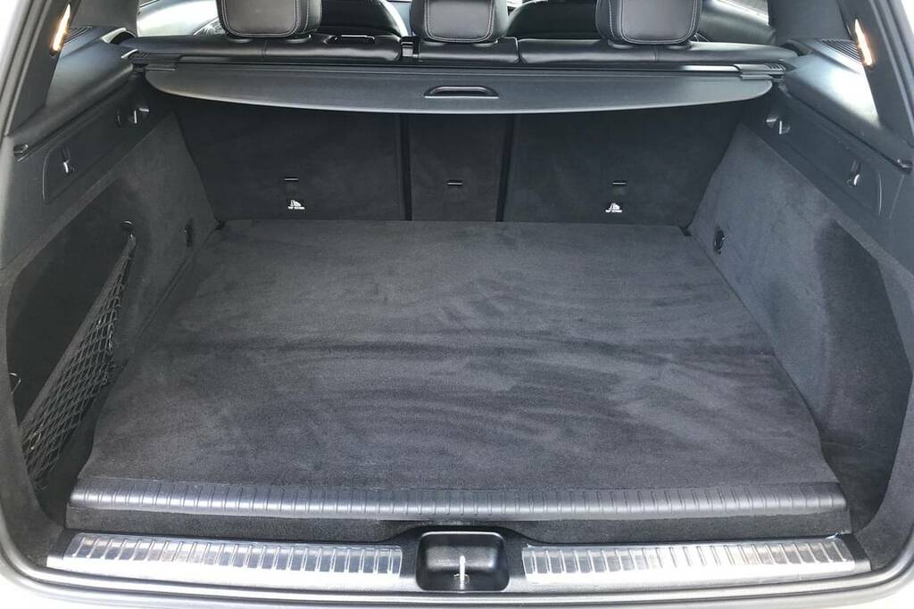 Mercedes-Benz GLC Class 300De 4Matic Amg Line 9G-tronic Silver #2